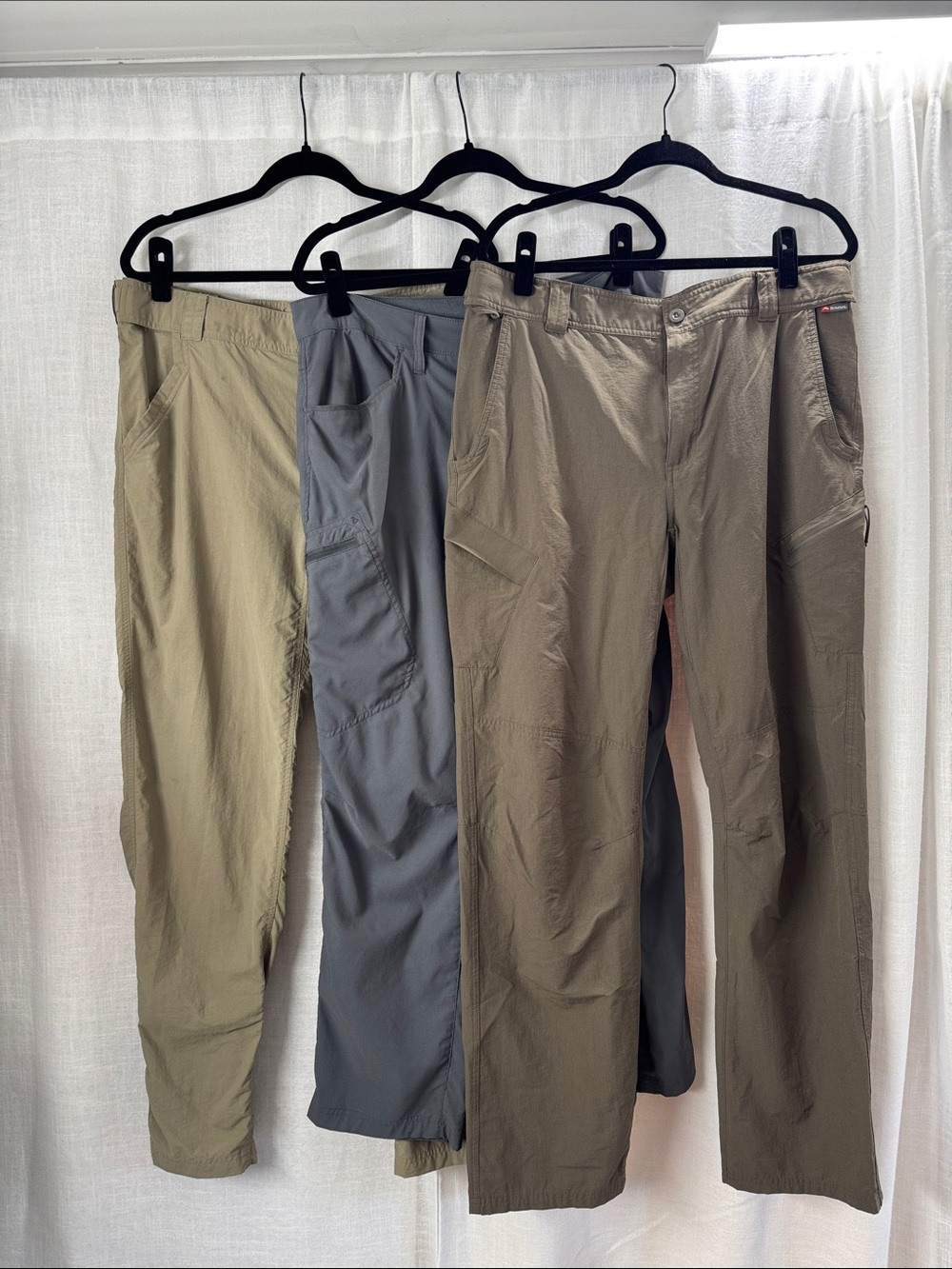 Bundle of (3) Men’s Fishing Pants size Large/34W/30L - Simms and Eddie Bauer.